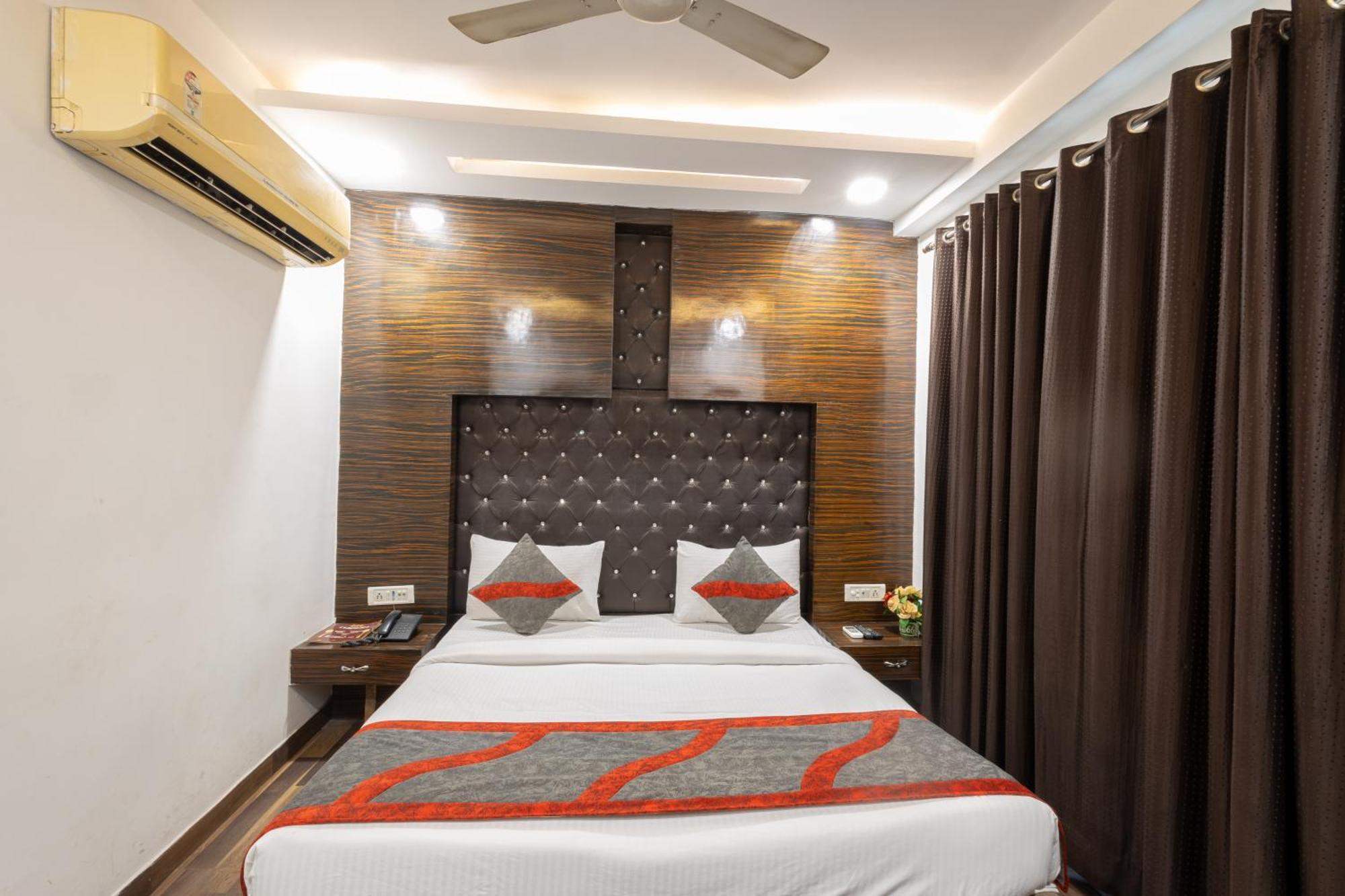 Hotel Gold Souk - Karol Bagh Delhi  Dış mekan fotoğraf