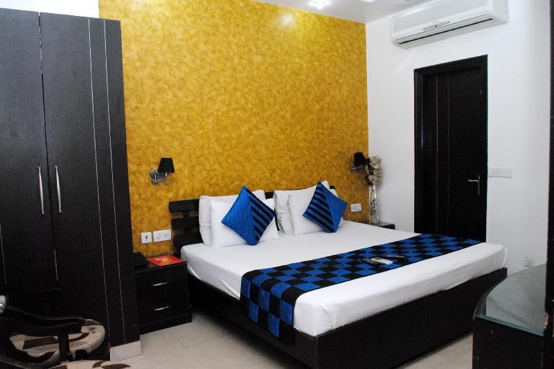 Hotel Gold Souk - Karol Bagh Yeni Delhi Dış mekan fotoğraf