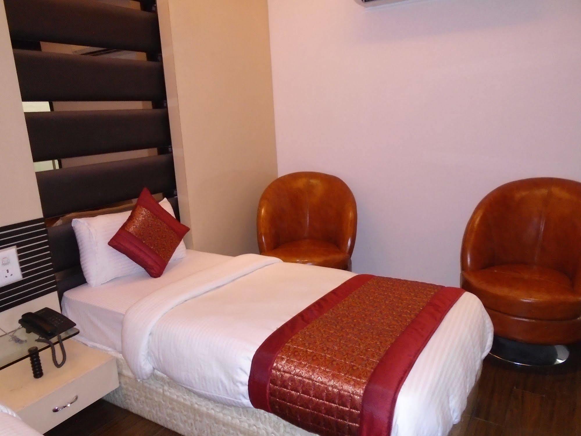 Hotel Gold Souk - Karol Bagh Delhi  Dış mekan fotoğraf